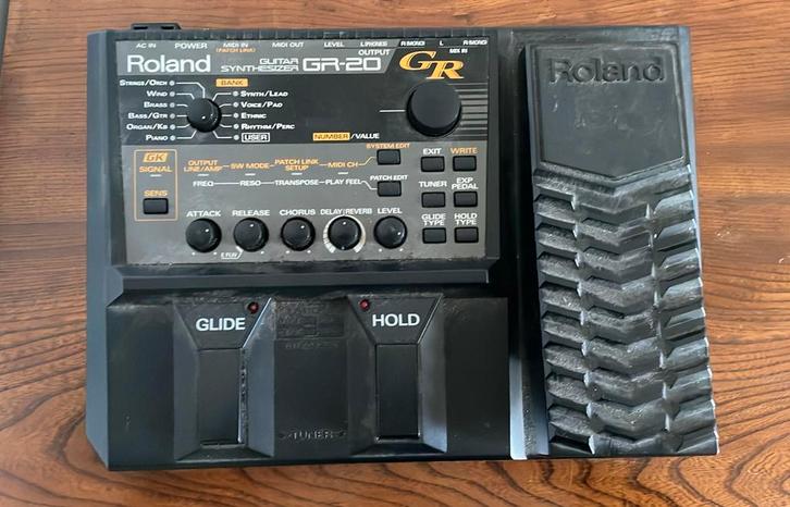 Roland GR-20 guitar synthesizer, Muziek en Instrumenten, Effecten, Zo goed als nieuw, Ophalen