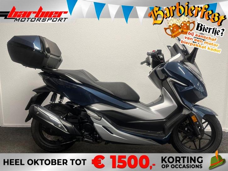 Hele nette Honda NSS 300 FORZA C-ABS NSS300FORZA (bj 2019), Motoren, Motoren | BMW, Bedrijf, Scooter, 12 t/m 35 kW, Minimaal motorrijbewijs A2