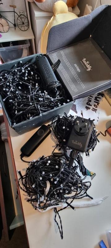TWINKLY LED string 400 en 250 beschikbaar voor biedingen