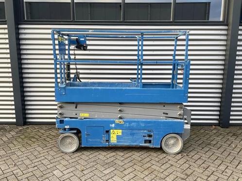 Genie GS2032 Hoogwerker Schaarhoogwerker (bj 2016), Zakelijke goederen, Machines en Bouw | Liften, Steigers en Ladders