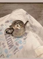 Mooie kleine thee pot, Ophalen of Verzenden
