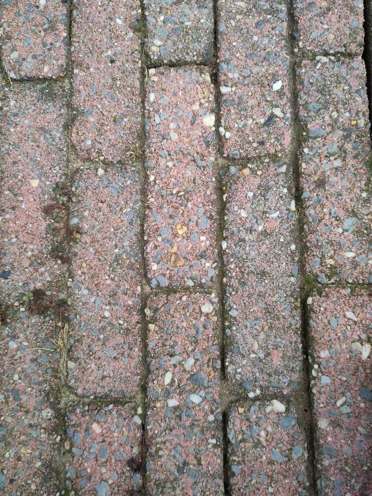 Gebruikte Klinkers/waaltjes Grijs/Roze - 18/19m2, Tuin en Terras, Tegels en Klinkers, Gebruikt, Klinkers, Beton, 10 m² of meer