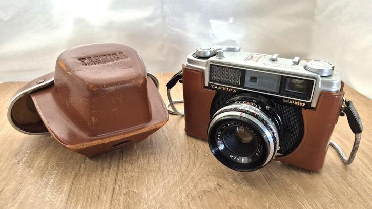 Vintage - fotocamera - Yashica Minister II, Audio, Tv en Foto, Fotocamera's Analoog, Gebruikt, Spiegelreflex, Overige Merken, Ophalen of Verzenden