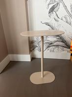 Kwantum Bijzettafel - Stijlvol en Praktisch, Minder dan 55 cm, Metaal of Aluminium, Rond, Zo goed als nieuw