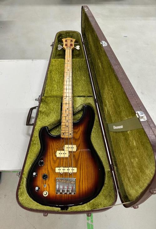 Linkshandige Ibanez Roadster 924 bas 1980, Muziek en Instrumenten, Snaarinstrumenten | Gitaren | Bas, Gebruikt, Elektrisch, Ophalen