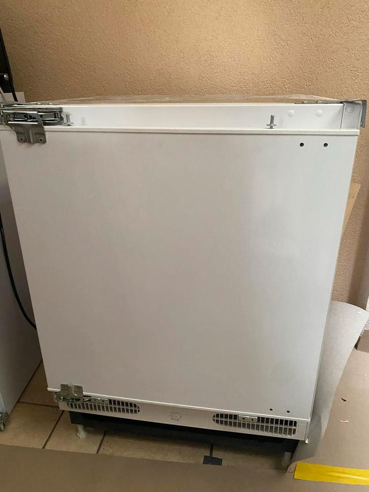 Inbouw Vriezer - Perfect voor uw keuken!, Witgoed en Apparatuur, Vriezers en Diepvrieskisten, Zo goed als nieuw, Inbouw, Vrieskast