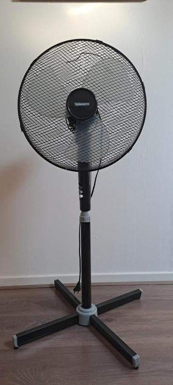  Ventilator
op statief/ventilator staand (3 standen) beschikbaar voor biedingen
