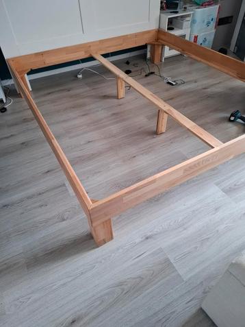 Compleet bed met Swiss sence matrassen elektrische bedbodems