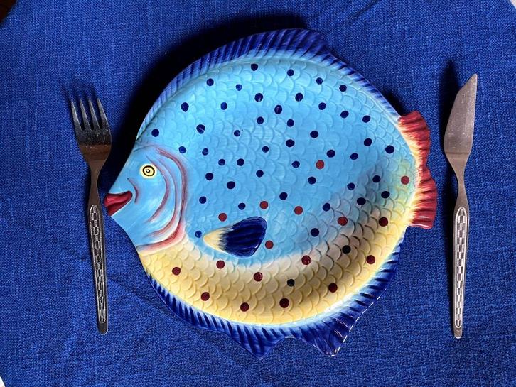 Vintage barbotine visborden, Huis en Inrichting, Keuken | Servies, Gebruikt, Bord(en), Overige stijlen, Aardewerk, Ophalen of Verzenden