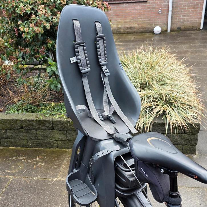 Urban IKI Achterzitje + montagebeugel en cijferslot, Fietsen en Brommers, Fietsaccessoires | Fietsstoeltjes, Zo goed als nieuw
