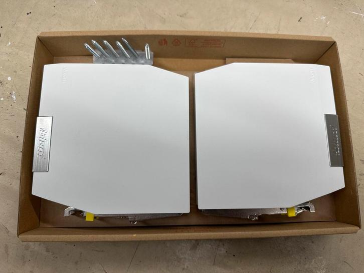 BLUM Klepscharnieren - Nieuw!, Doe-het-zelf en Verbouw, Hang- en Sluitwerk, Nieuw, Scharnier, Overige materialen, Ophalen of Verzenden