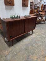 Vintage Mid-Century palisander schuifdeuren kastje, Huis en Inrichting, Kasten | Dressoirs, Ophalen, Mid-Century, 50 tot 100 cm