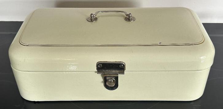 emaille broodtrommel beige met gouden bies in mooie staat, Antiek en Kunst, Antiek | Emaille, Ophalen