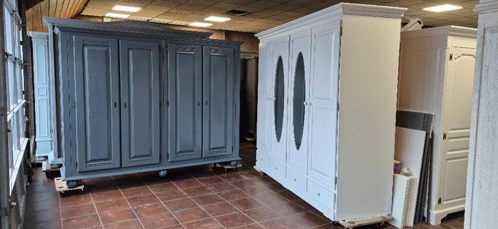 Vintage brocante garderobe slaapkamer kasten, kledingkasten, Antiek en Kunst, Antiek | Meubels | Kasten, Ophalen