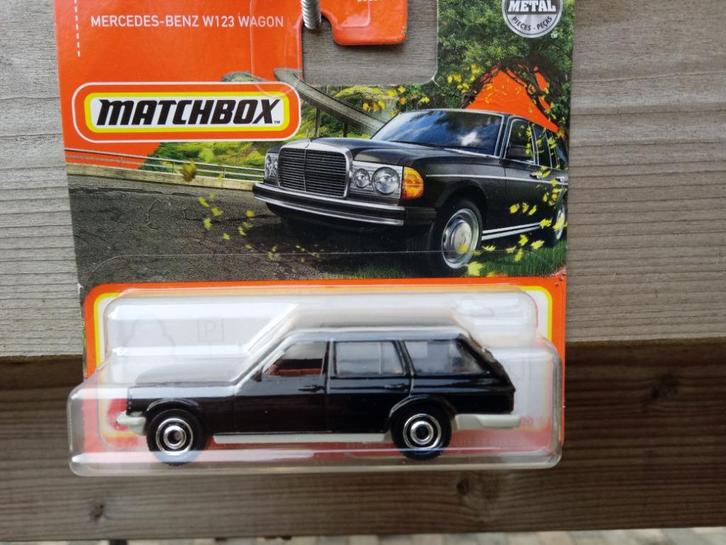 Mercedes-Benz W123 Wagon Matchbox, Hobby en Vrije tijd, Modelauto's | Overige schalen, Nieuw, Auto, Ophalen