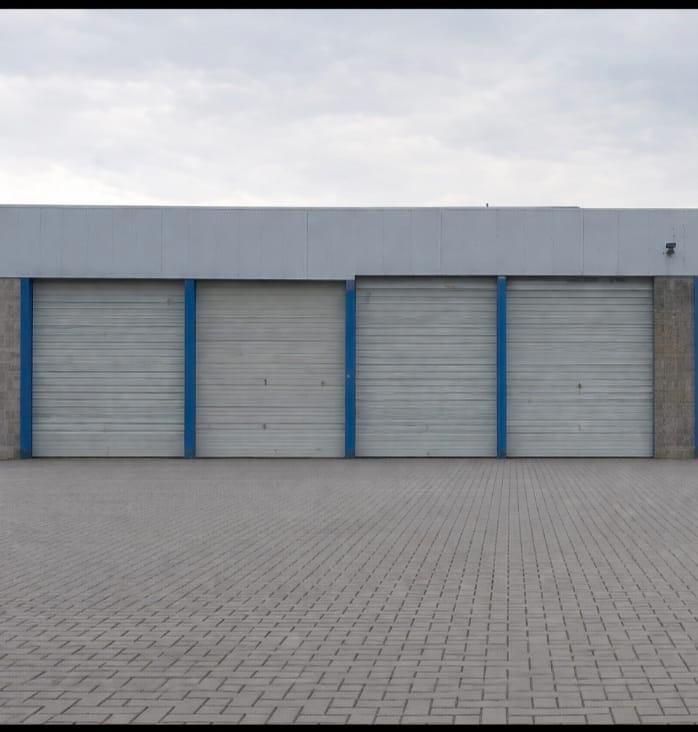 Camperstalling privé box ca. 30m², Caravans en Kamperen, Caravanstallingen