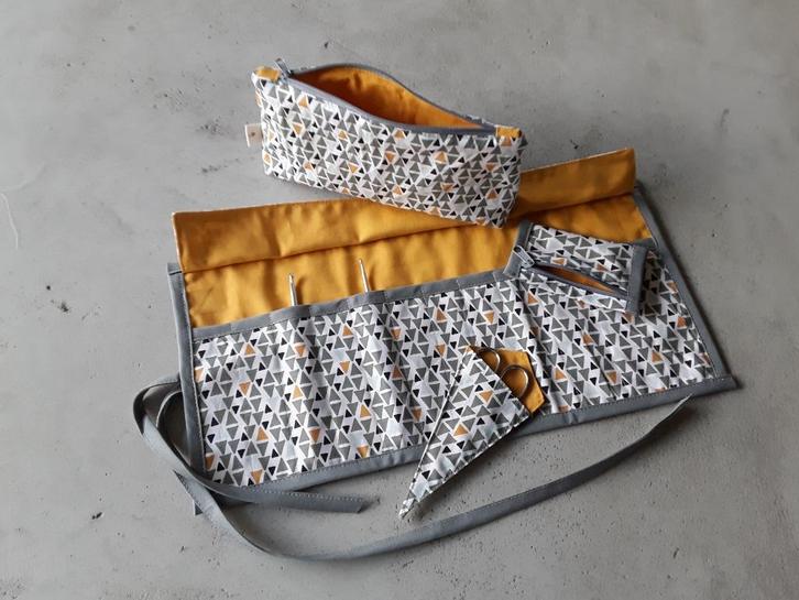 4-delige set met o.a. haaknaalden-etui en accessoiretasje, Hobby en Vrije tijd, Breien en Haken, Nieuw, Breien of Haken, Overige typen
