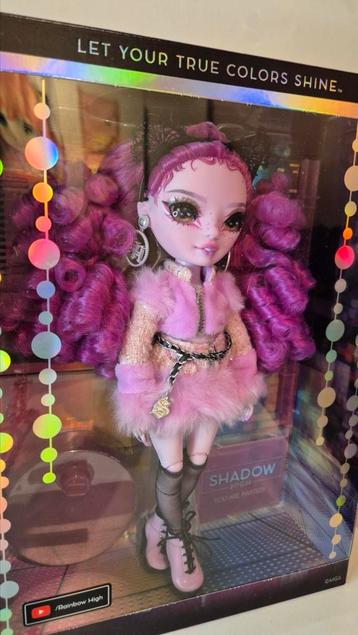 Shadow High Lola Wilde  beschikbaar voor biedingen