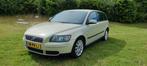 Volvo V50 2.4 140PK Geartronic 2004 Groen Nieuwe Distributie, Auto's, Volvo, Stof, 74 €/maand, 700 kg, Stationwagon