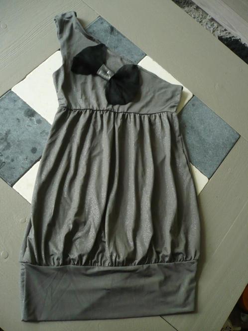 Mooi jurkje van H&M mt 148/164 voor 1 euro !!!, Kinderen en Baby's, Kinderkleding | Maat 158, Gebruikt, Meisje, Jurk of Rok, Ophalen of Verzenden