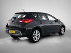 Toyota Auris 1.8 Hybrid Lease Pro | Stoelverwarming | Half l, Gebruikt, Zwart, 4 cilinders, Zwart