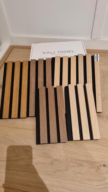 Kleurstalen wandpanelen beschikbaar voor biedingen
