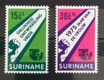 Suriname NVPH 644-645 jaar van de vrouw postfris, Verzenden