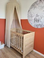 Ledikant + Commode + Matras + Klamboe, Ophalen, Zo goed als nieuw, Ledikant