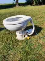 Toilet met vermaler. Voor boot of caravan, Ophalen of Verzenden, Zo goed als nieuw, Motor en Techniek