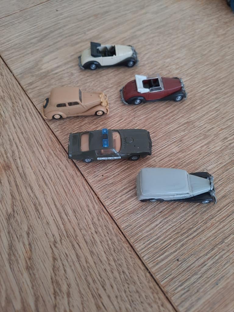 Praline. 5 modelauto's 1:87, Ophalen of Verzenden, Auto, Overige merken