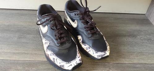 Nike air  max  limited edition 40.5, Kleding | Dames, Schoenen, Zo goed als nieuw, Sneakers of Gympen, Ophalen of Verzenden