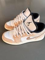 Jordan Sneakers Beige Wit Tijger - Maat 40, Ophalen of Verzenden, Gedragen, Bruin