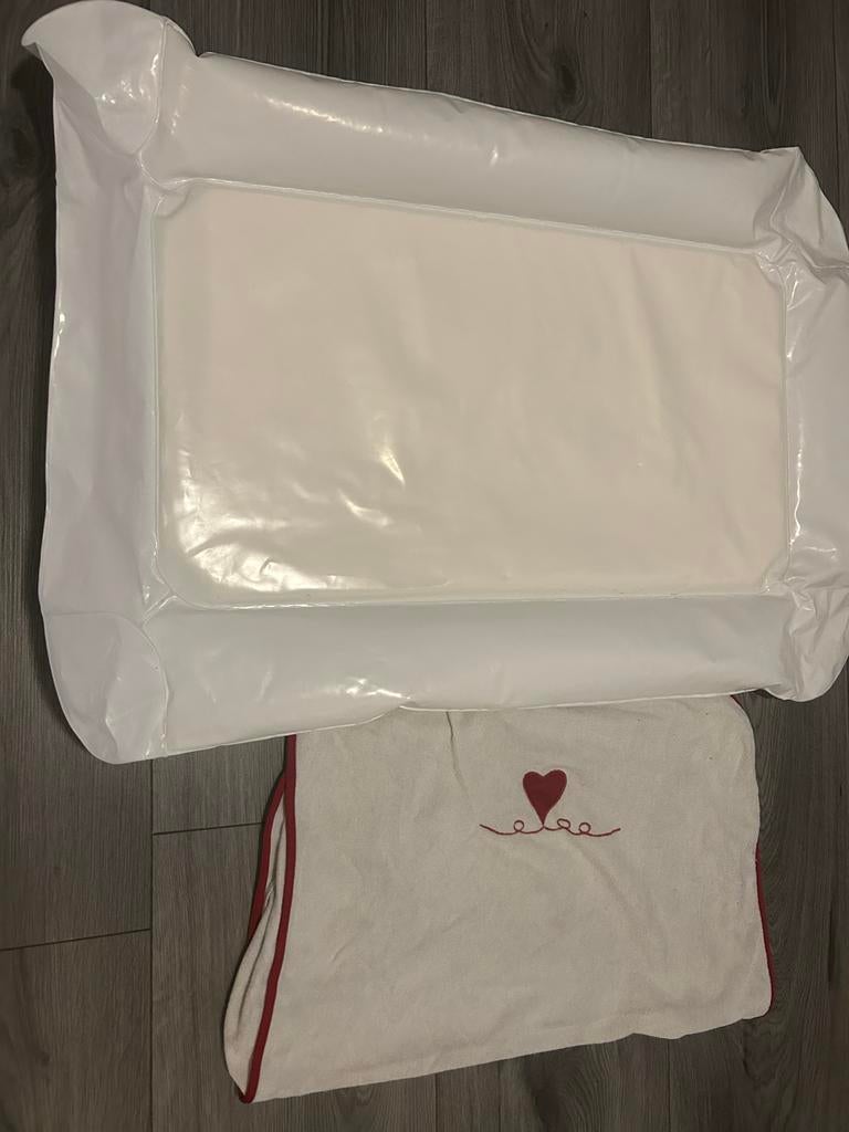 IKEA Verschoonkussen met Hoes, Kinderen en Baby's, Badjes en Verzorging, Overige merken, Aankleedkussen, Ophalen of Verzenden