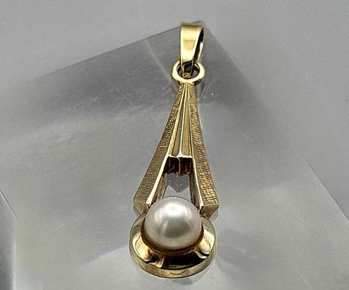Gouden vintage hanger met parel. 2024/166., Sieraden, Tassen en Uiterlijk, Antieke sieraden, Ophalen of Verzenden