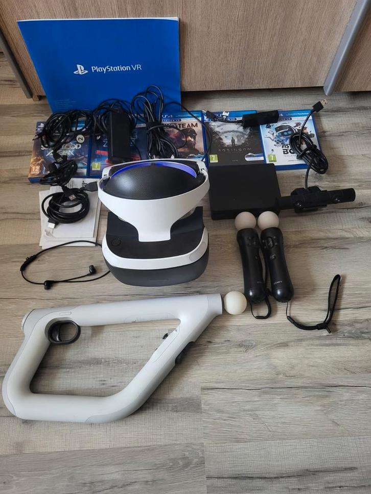 Playstation VR bril + 5 games met veel accessoires, Spelcomputers en Games, Spelcomputers | Sony PlayStation 4, Gebruikt, Original