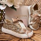 Andanines glitter sneakers goud Spaanse leren kinderschoenen, Kinderen en Baby's, Kinderkleding | Schoenen en Sokken, Schoenen