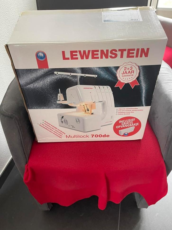 Lewenstein lockmachine., Hobby en Vrije tijd, Naaimachines en Toebehoren, Nieuw, Lockmachine, Overige merken, Ophalen of Verzenden