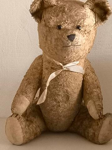 Teddybeer met geluid  beschikbaar voor biedingen
