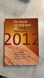 2012 De aarde op weg naar de vijfde dimensie, Achtergrond en Informatie, Spiritualiteit algemeen, Ophalen of Verzenden, Zo goed als nieuw