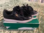 Puma Basket Heart Patent Black, Puma, Zwart, Ophalen of Verzenden, Sneakers of Gympen