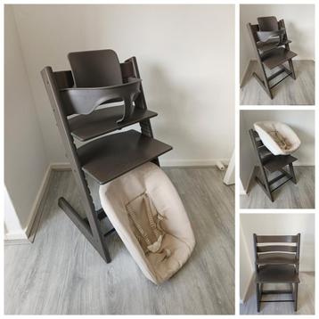 ZGAN! Stokke Tripp Trapp hazy grey met babyset en newbornset beschikbaar voor biedingen