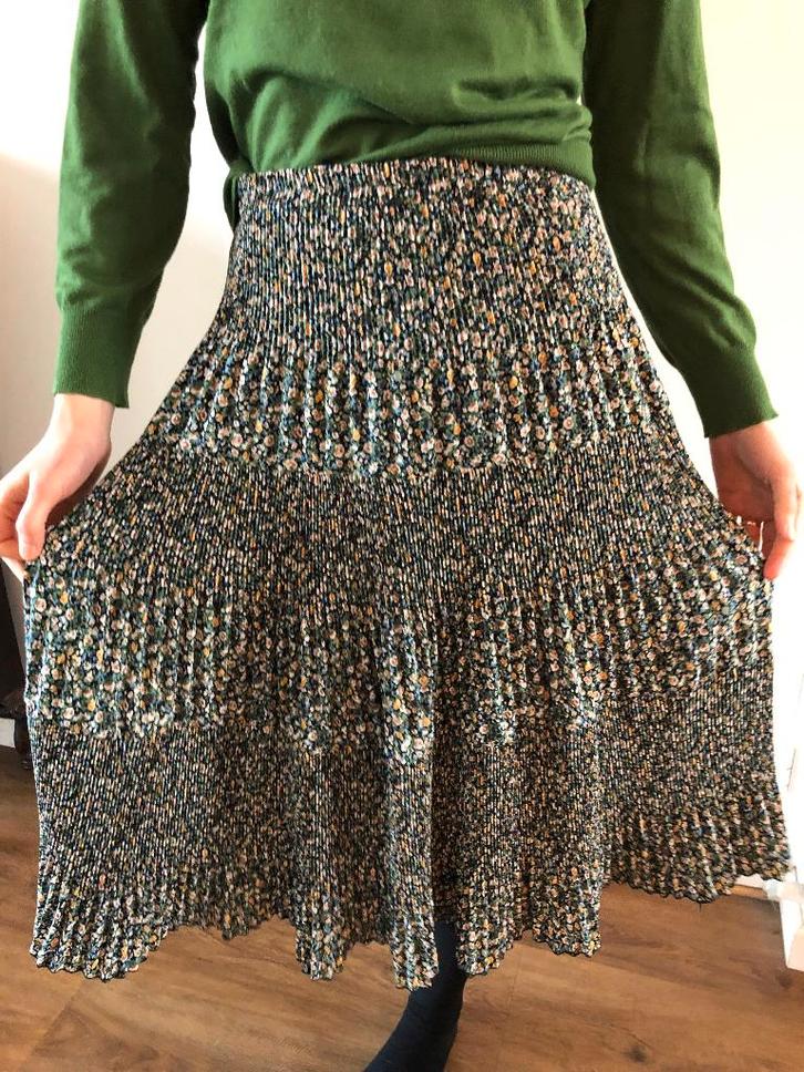 Rok vintage maat M/L, Kleding | Dames, Rokken, Zo goed als nieuw, Maat 38/40 (M), Overige kleuren, Onder de knie, Ophalen of Verzenden