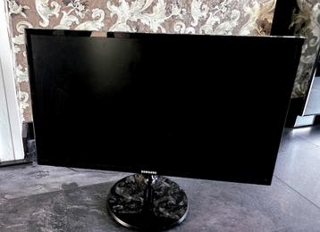 Samsung S24F350FHU

Monitor beschikbaar voor biedingen