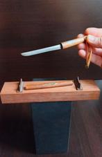 Antiek miniatuur model van een samoerai zwaard, Antiek en Kunst, Ophalen of Verzenden