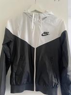 Nike jasje, zwart wit, maat M (valt klein), Kleding | Dames, Jassen | Zomer, Nike, Gedragen, Ophalen of Verzenden, Wit