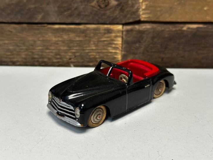 Dinky Toys Simca 8 Sport - A6085, Hobby en Vrije tijd, Modelauto's | Overige schalen, Gebruikt, Ophalen of Verzenden