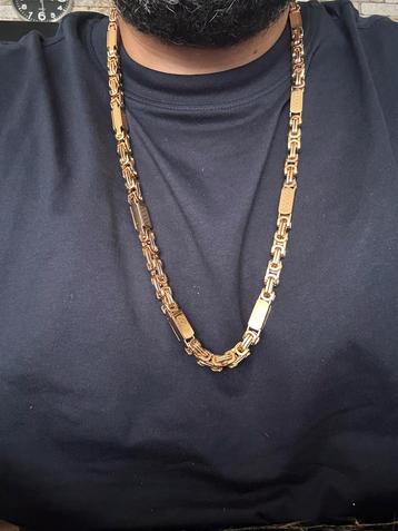 Schakelketting goudkleurig. beschikbaar voor biedingen