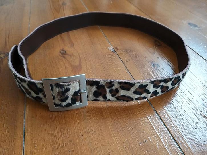 Fake fur panter print heup riem heupriem, Kleding | Dames, Riemen en Ceinturen, Gedragen, Heupriem, 100 cm of meer, 3 tot 5 cm