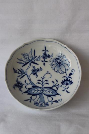 Antiek Meissen Zwiebelmuster schaal, gemerkt, 1934 beschikbaar voor biedingen