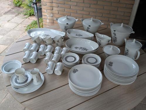 Vintage Mosa Maastricht servies Gracia decor Bouquet, Antiek en Kunst, Antiek | Servies compleet, Ophalen